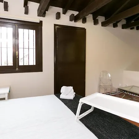 Navitour Santa Ana * Granada